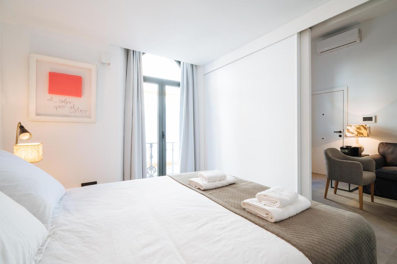 Apartamentos Montevideo 6 Sevilla Eksteriør billede