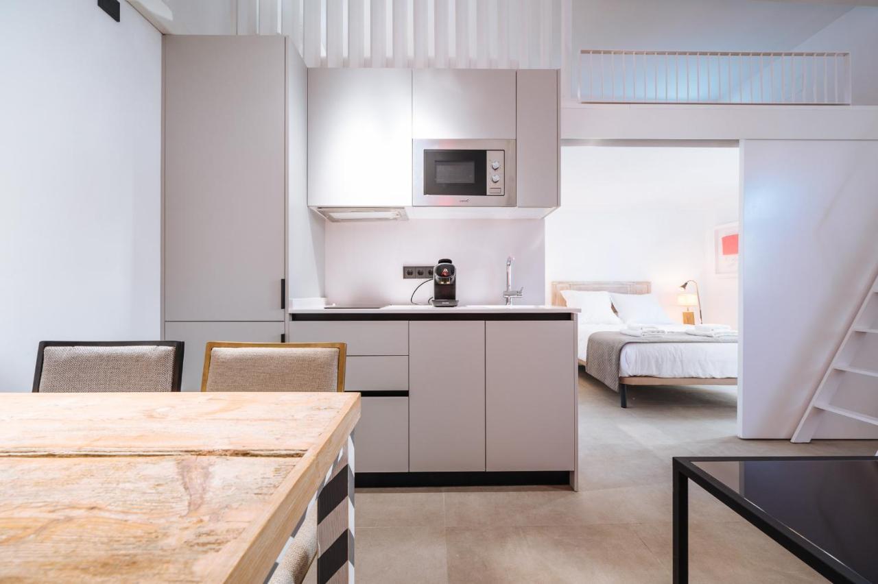 Apartamentos Montevideo 6 Sevilla Eksteriør billede