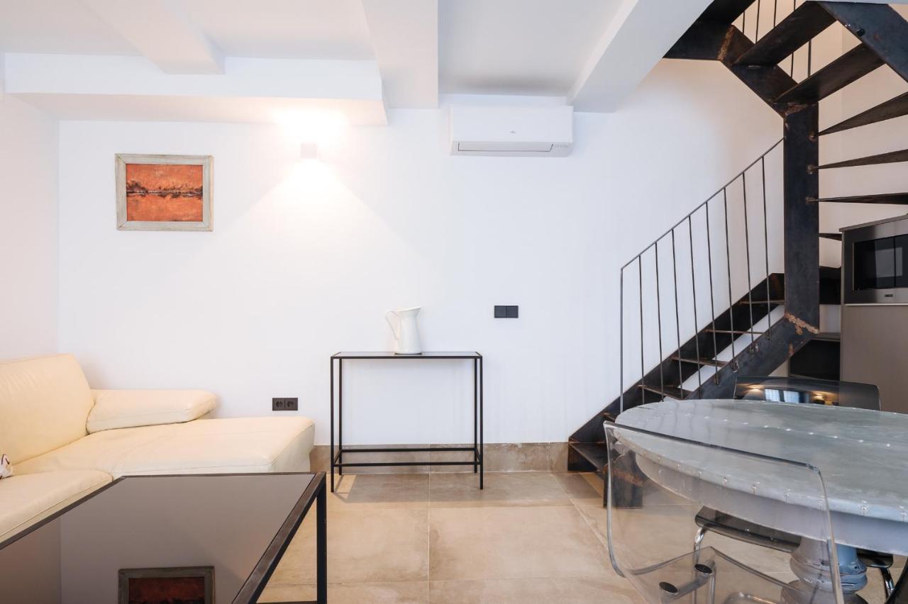 Apartamentos Montevideo 6 Sevilla Eksteriør billede